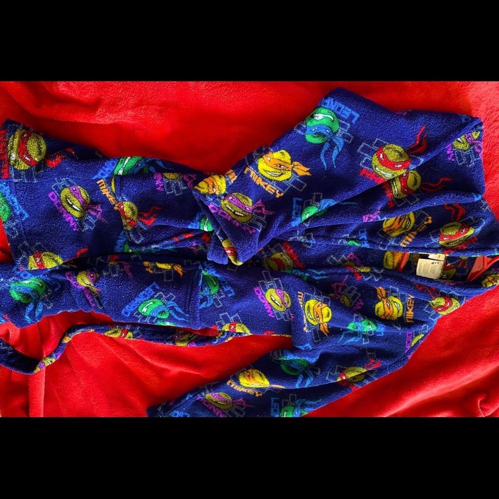 Teenage mutant ninja turtle robe